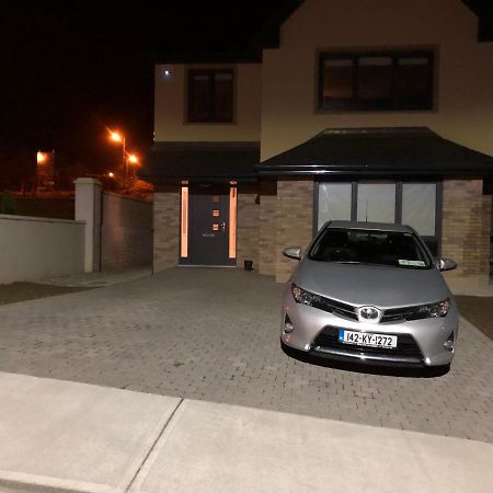 1 Luxurious Room In Family Home Killarney Exterior foto